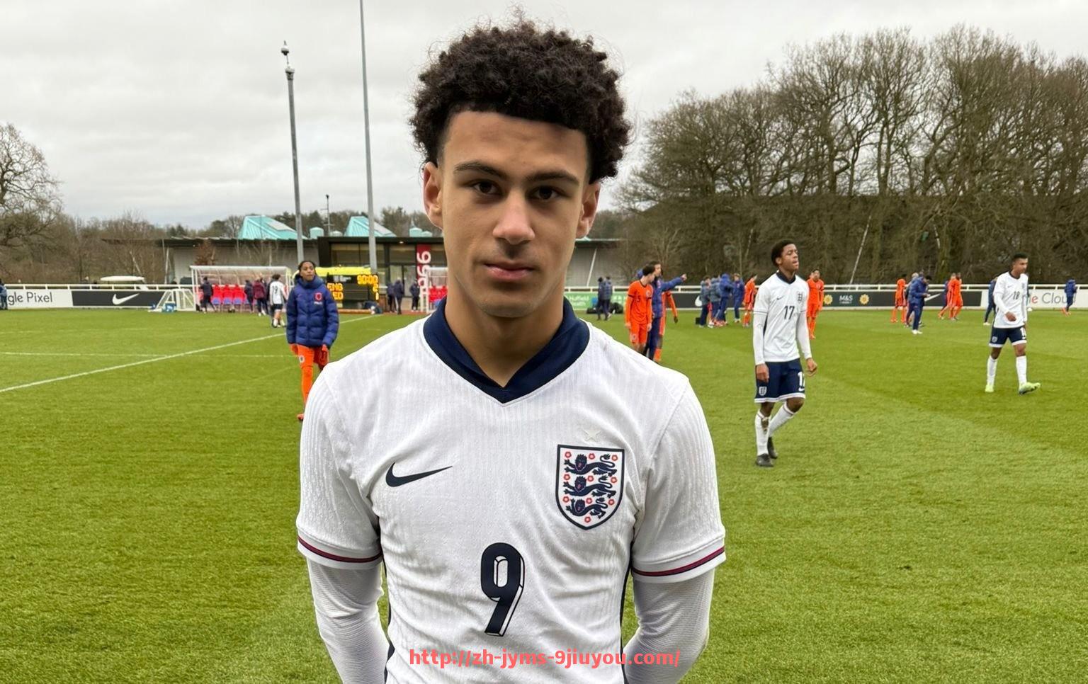 jiuyou九游娱乐-皇马当前在西甲积分榜的具体排名与对手差距