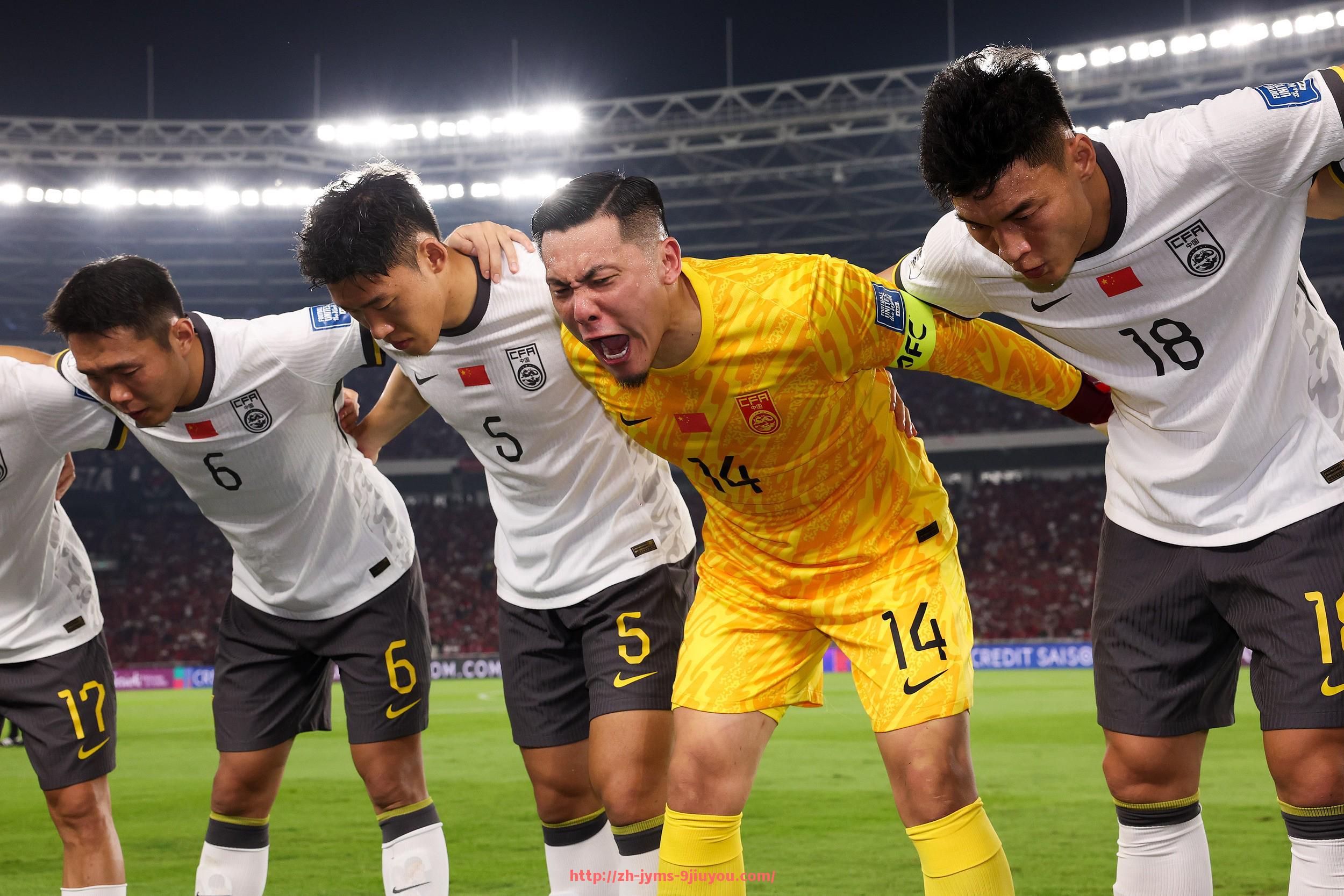 jiuyou九游娱乐-世俱杯比赛防守阵型分布分析：哪种防线结构最能抵御强攻？